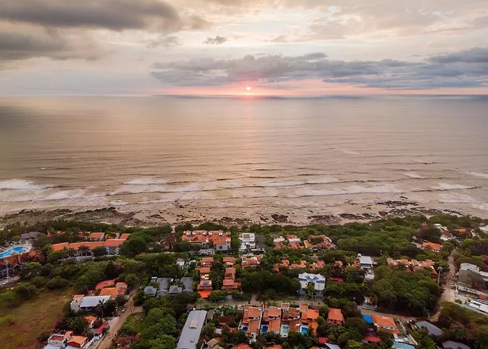 Relaxing Tropical Near The * Tamarindo